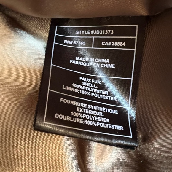 Jack Faux Fur Vest - Picture 4 of 11